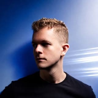 SAM LAXTON