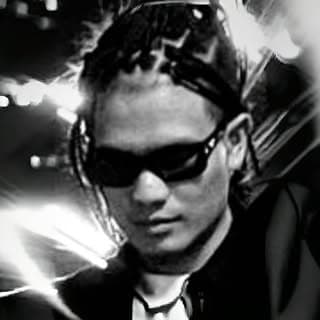 MC VEMLYIE